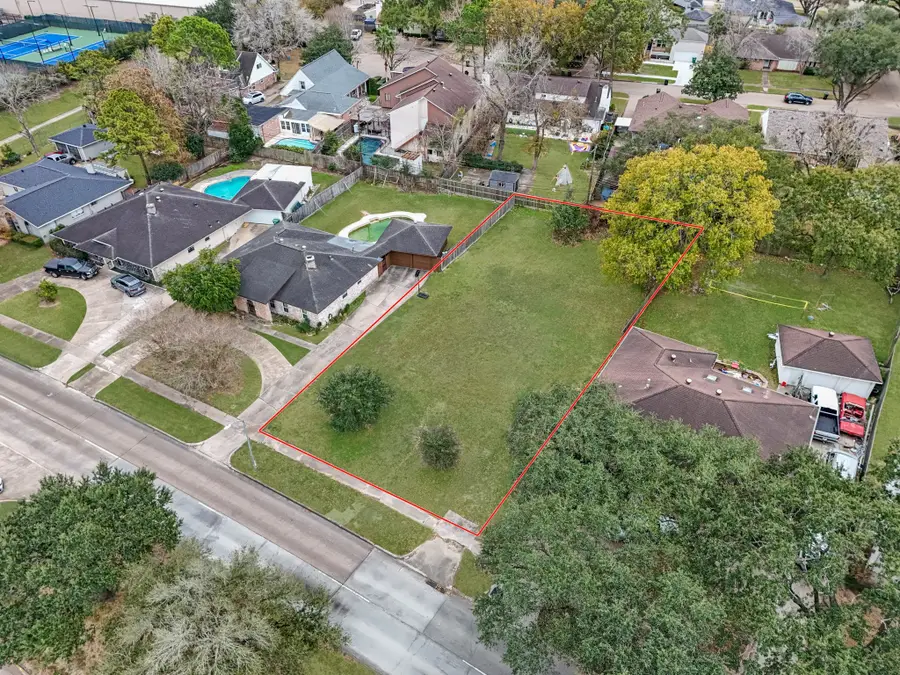 5715 S Braeswood Boulevard, Houston, TX 77096 - Image #3