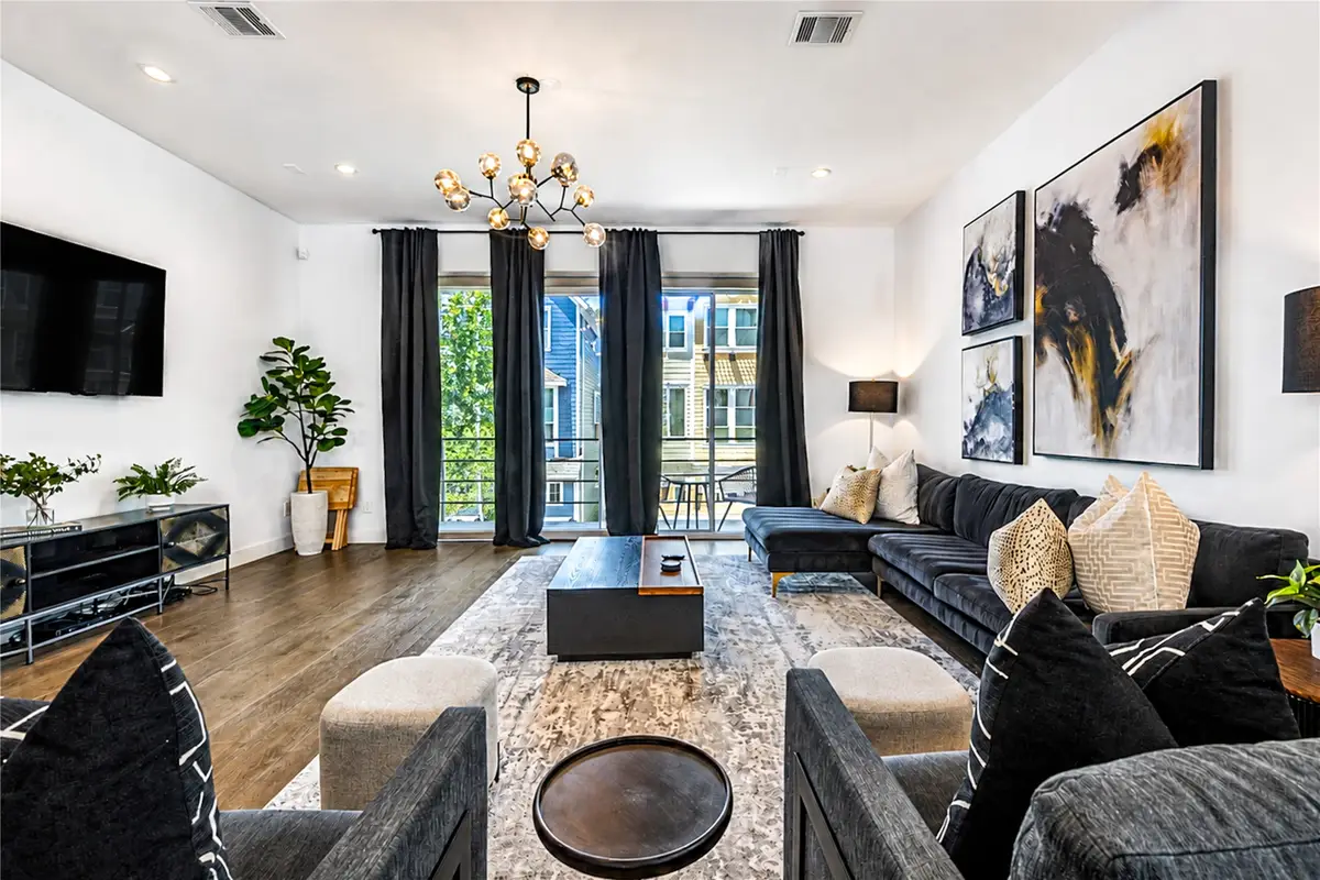 1146 W 17th Street, Houston, TX 77008 - #1