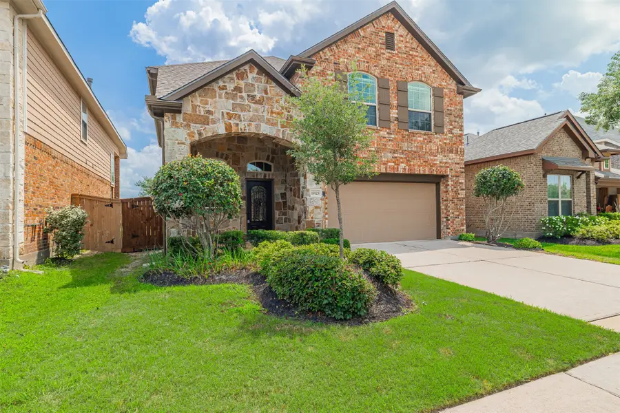 19323 S Cottonwood Green Lane, Cypress, TX 77433 - Image #2