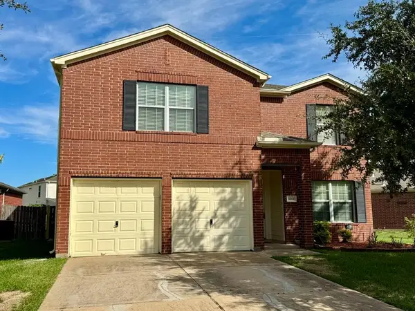 14954 Sugar Sands Drive, Sugar Land, TX 77498