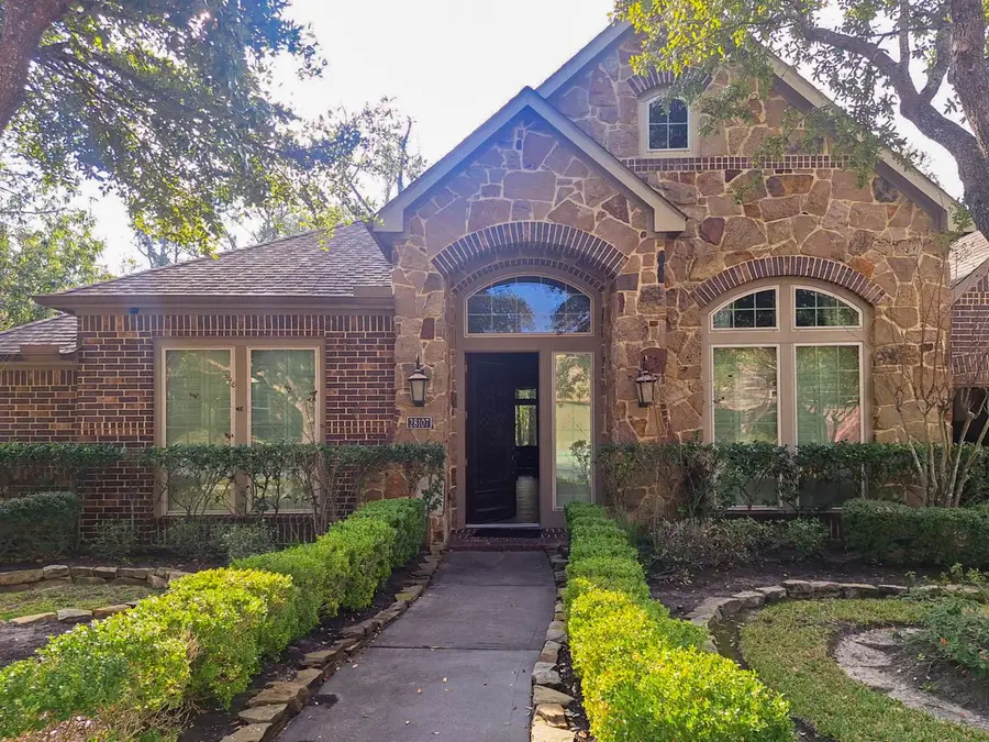 28107 Jillian Oaks Lane, Spring, TX 77386 - Image #2