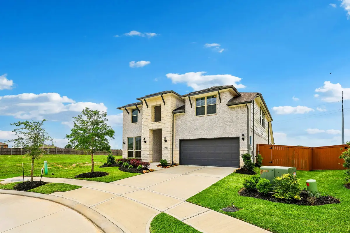 13525 Seneca Lake Drive, Texas City, TX 77568 - #1
