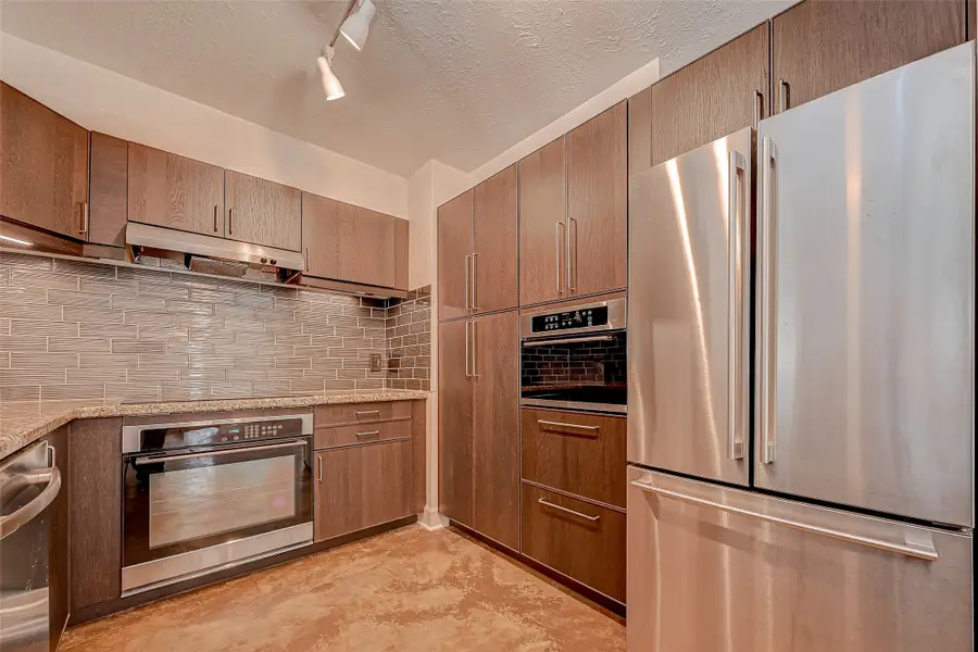 311 Baycrest Drive, League City, TX 77573 - #3