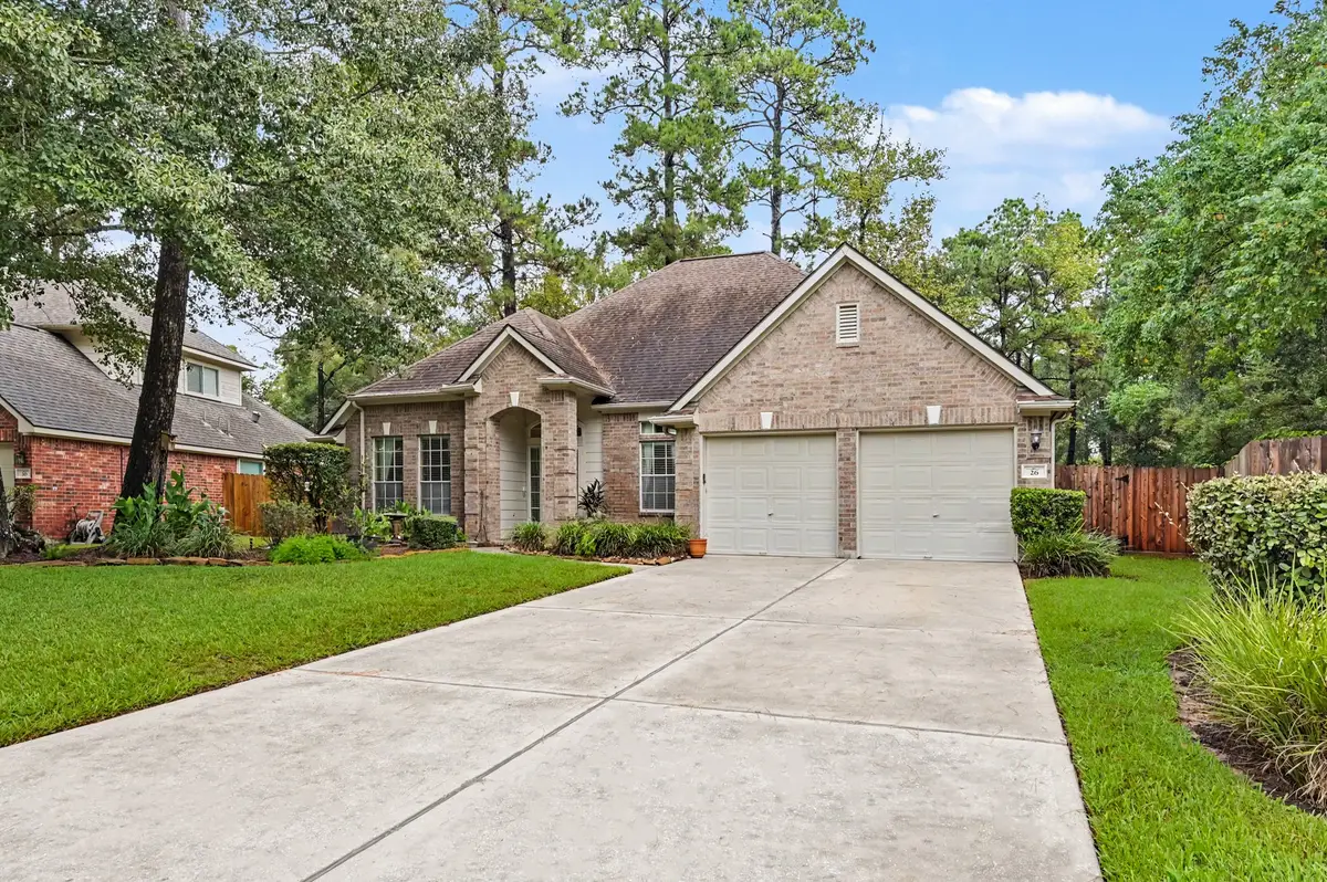 26 N Brooksedge Circle, The Woodlands, TX 77382 - #1
