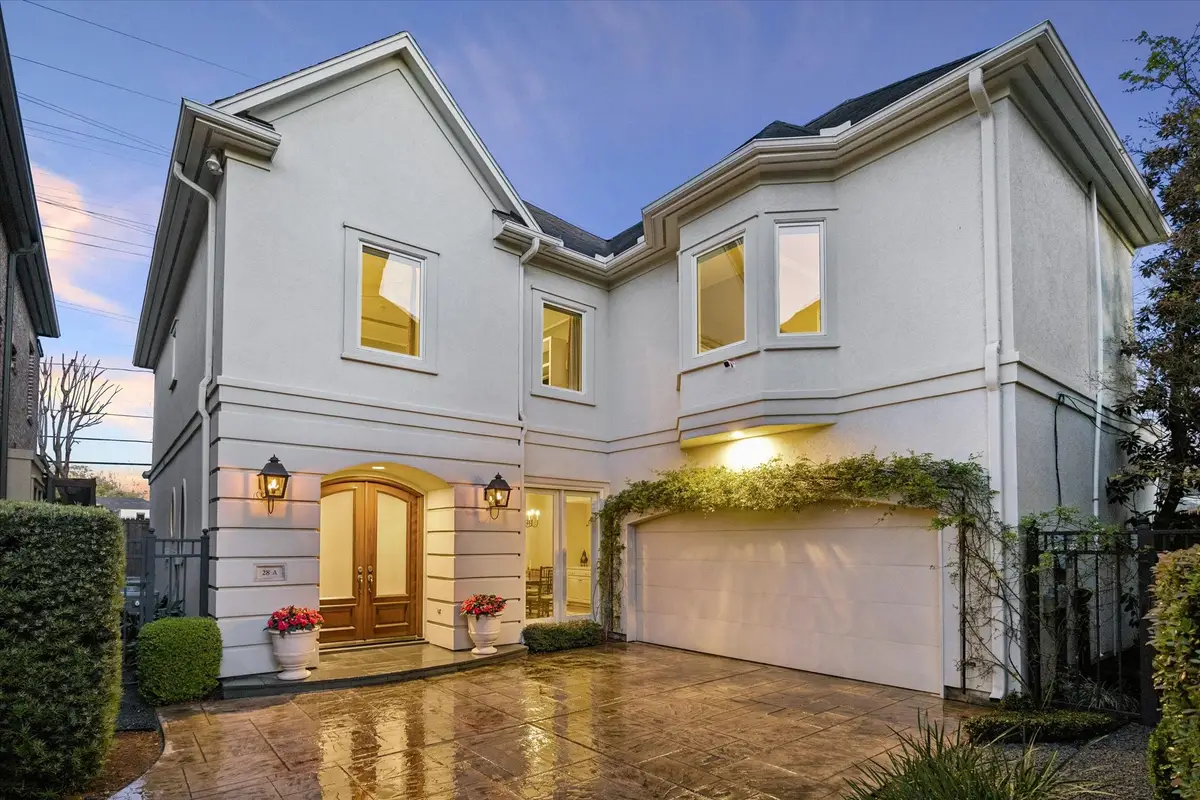 28 Hackberry Lane #A, Houston, TX 77027 - #1