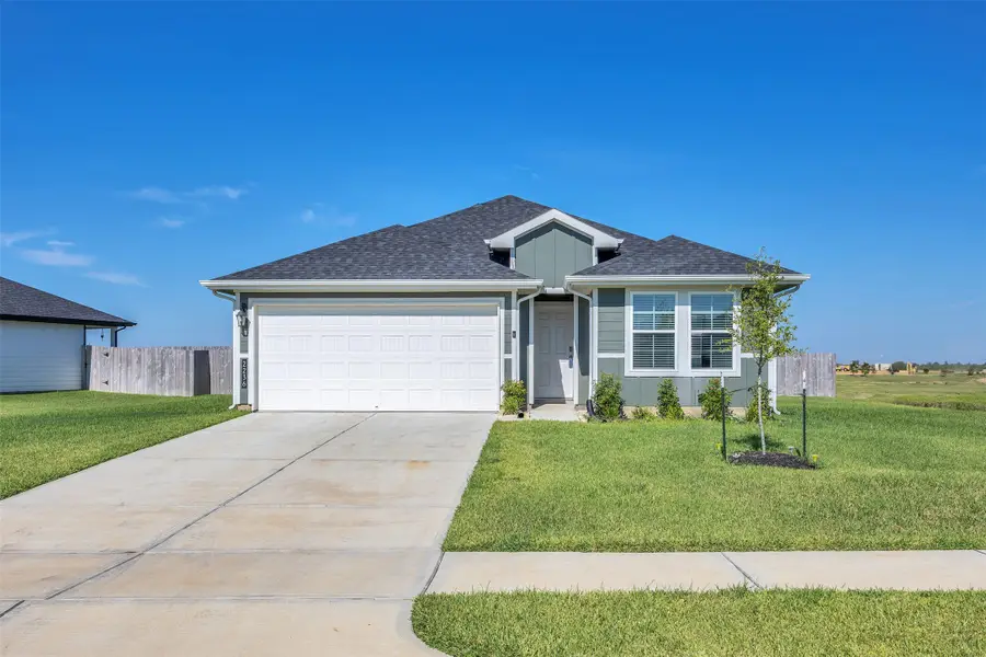 2236 Laurel Bloom, Sealy, TX 77474 - Image #2