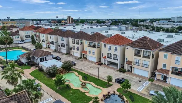 7147 Windwater Parkway S, Houston, TX 77036 - #2