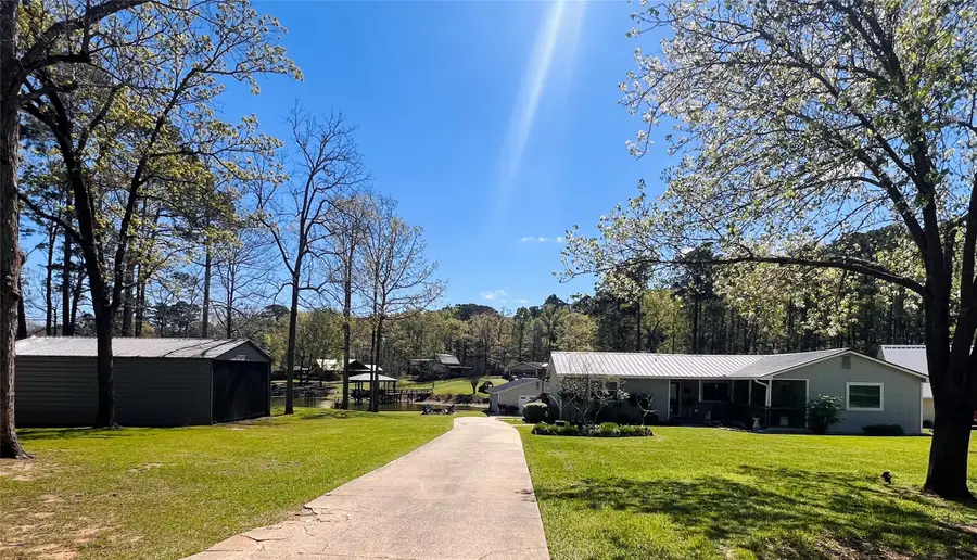 1776 Lakeshore Drive, Hemphill, TX 75948 - #2