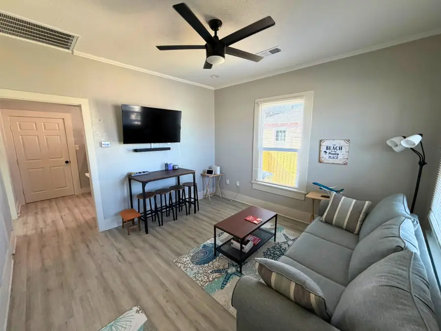 2219 45th Street, Galveston, TX 77550 - Image #3