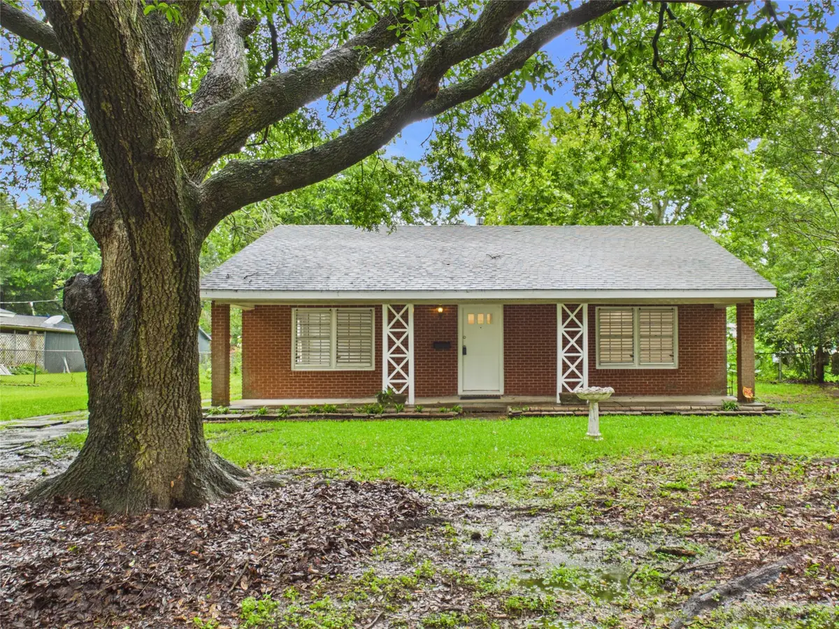 2610 S Crockett Street, La Marque, TX 77568 - #1
