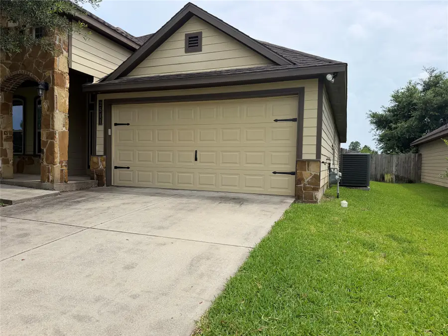 2511 Amy Lee Drive, Conroe, TX 77304 - #2