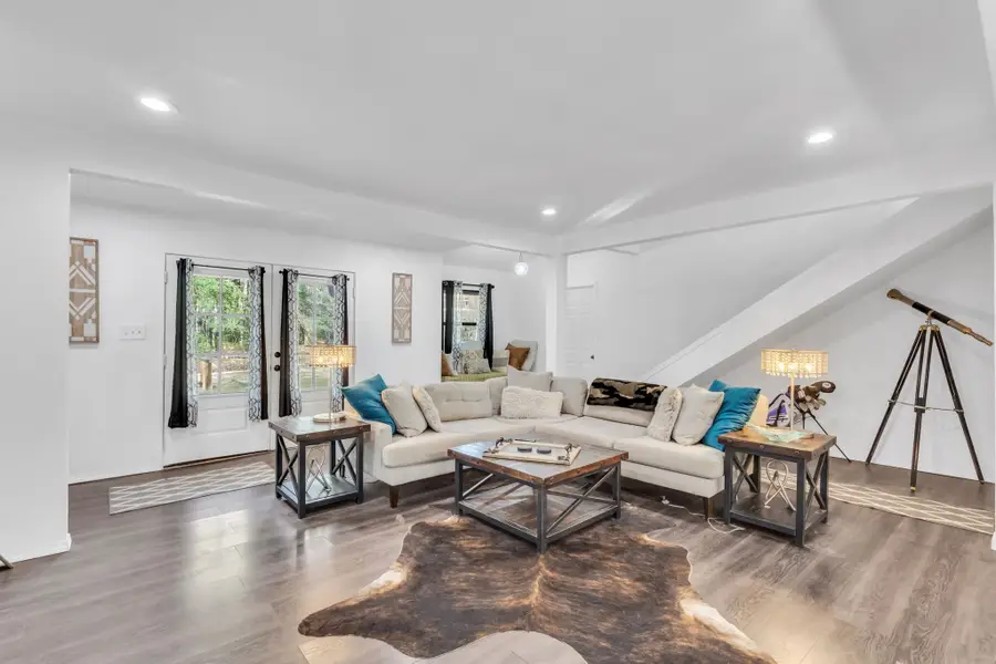 208 Dogwood Circle, Woodville, TX 75979 - Image #2