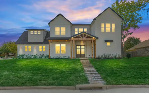 3709 Oak Court, Montgomery, TX 77356