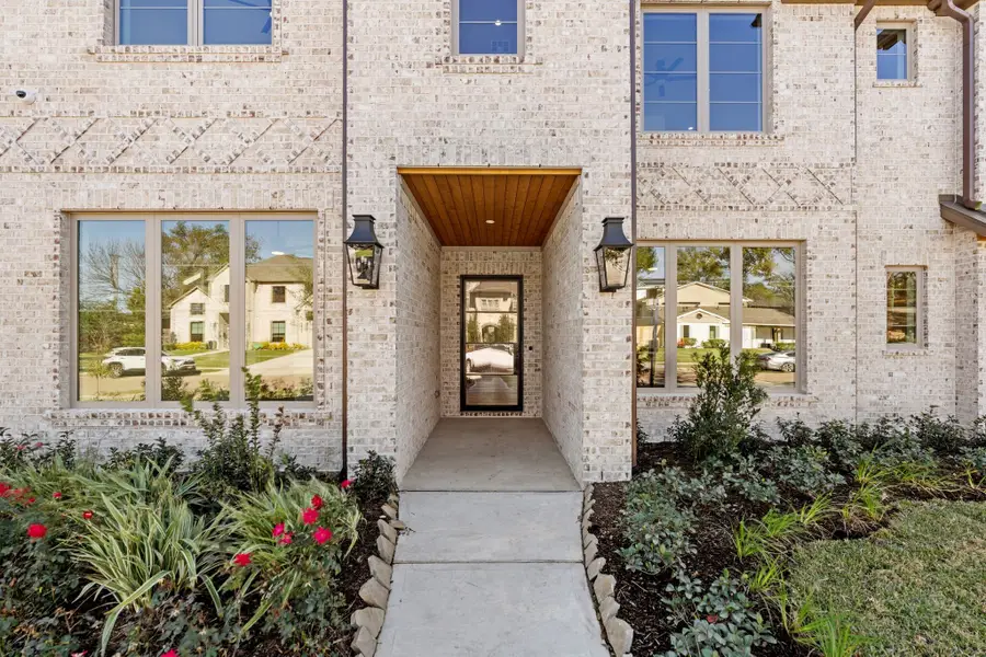 12911 Tosca Lane, Houston, TX 77024 - Image #2