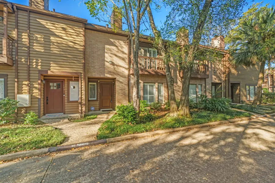 11711 Memorial Drive #151, Houston, TX 77024 - Image #2