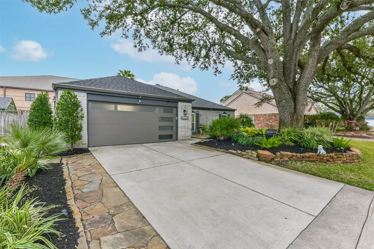 15531 Kentford Drive, Houston, TX 77062 - Image #1
