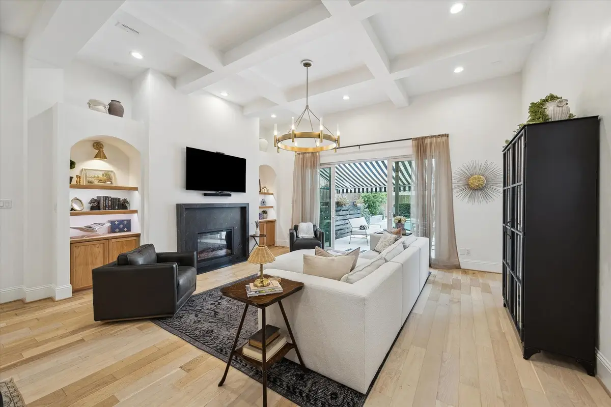 440 W 21st Street, Houston, TX 77008 - #1