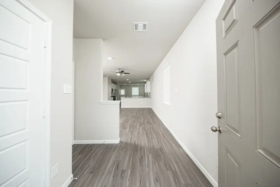 3002 Nickell Back Drive, Conroe, TX 77301 - Image #3