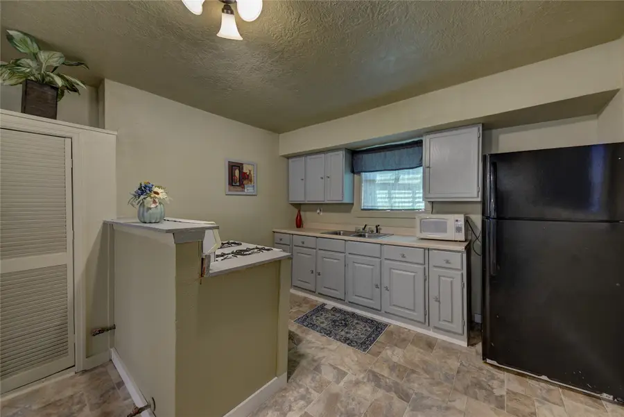 19976 Washington Bridge Road, Washington, TX 77880 - Image #2