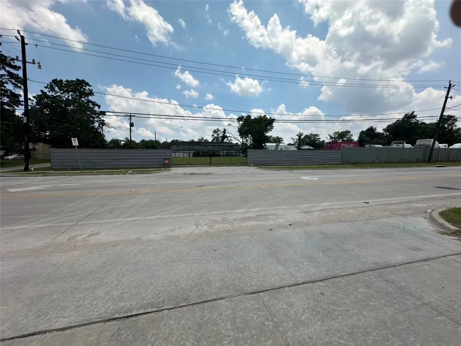 6514 Laura Koppe Road, Houston, TX 77016 - Image #3