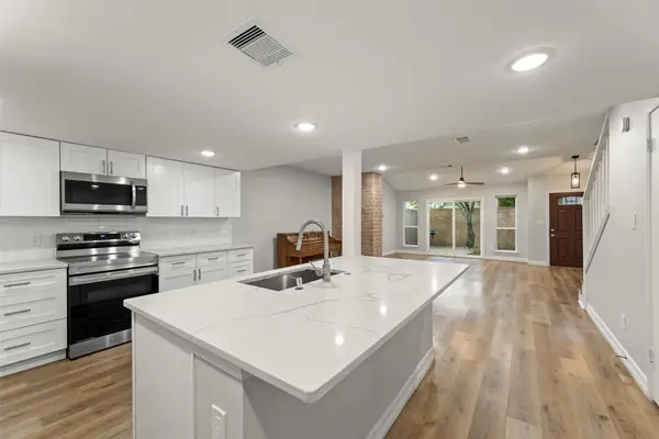 710 Country Place Drive #G, Houston, TX 77079