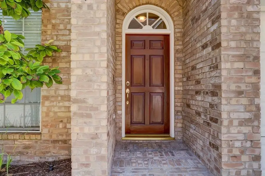 2822 Briarhurst Park, Houston, TX 77057 - #2