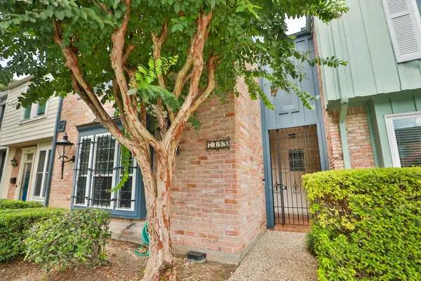7499 Brompton Street #7499, Houston, TX 77025