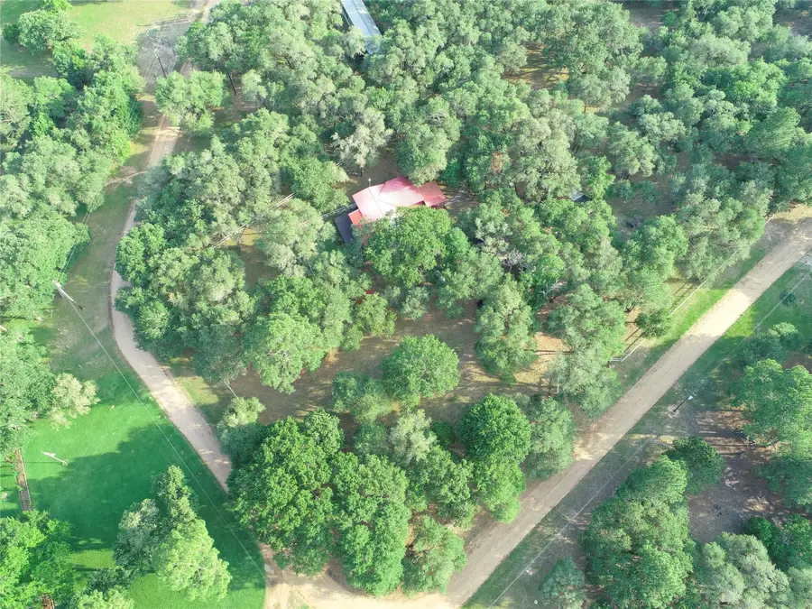 211 Bluebonnet Road, Sheridan, TX 78950 - Image #2