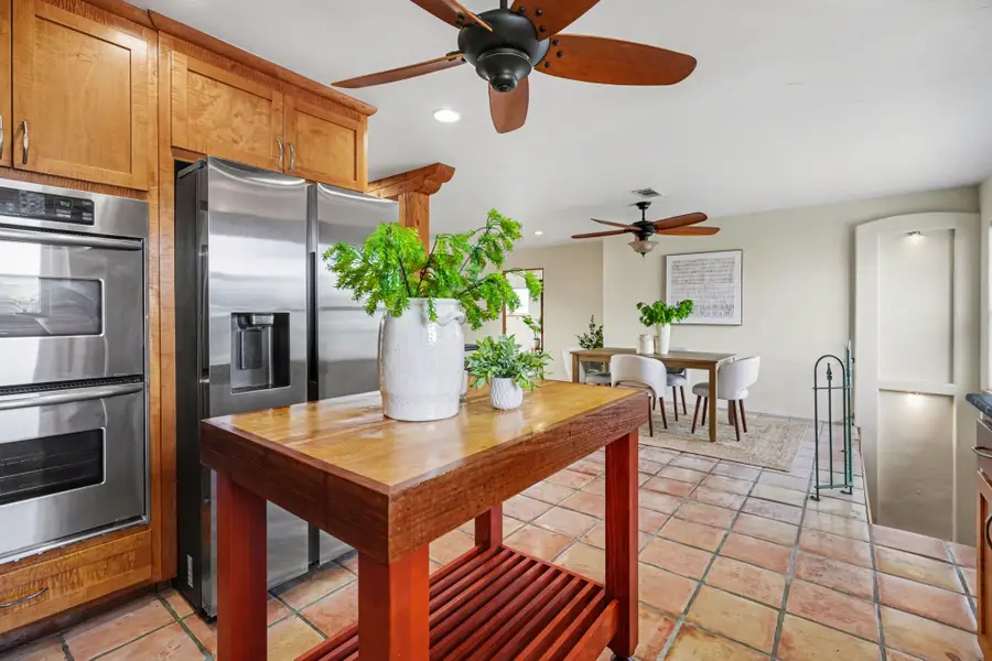 557 Pompano Street, Bayou Vista, TX 77563 - #3
