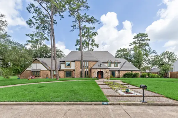 1526 Sweet Grass Trail, Houston, TX 77090