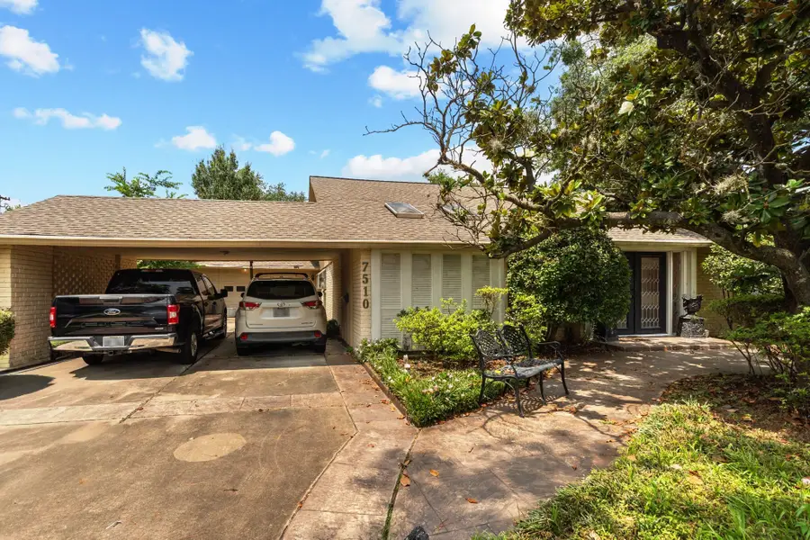 7510 W Briar Rose Drive, Houston, TX 77063 - #2