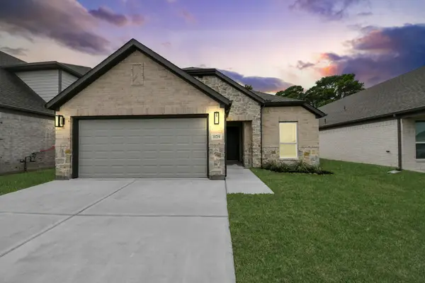 11719 Leafy Laurel Drive, Houston, TX 77066