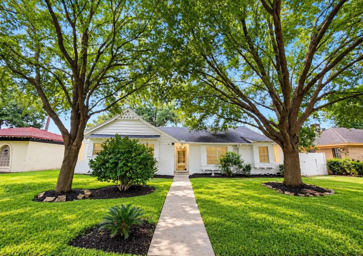 1143 Creekmont Drive, Houston, TX 77091 - #1