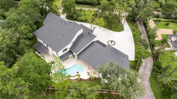 625 Piney Point Road, Houston, TX 77024