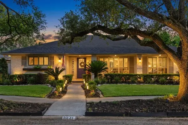5531 Lymbar Drive, Houston, TX 77096