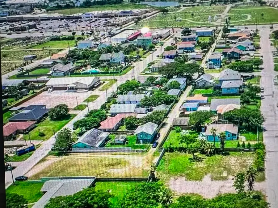 5724 Ave T, Galveston, TX 77550 - Image #3