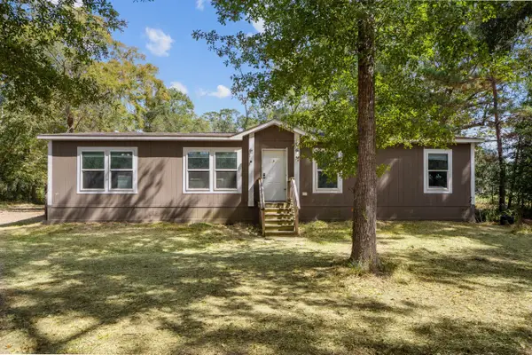 92 County Road 6473, Dayton, TX 77535