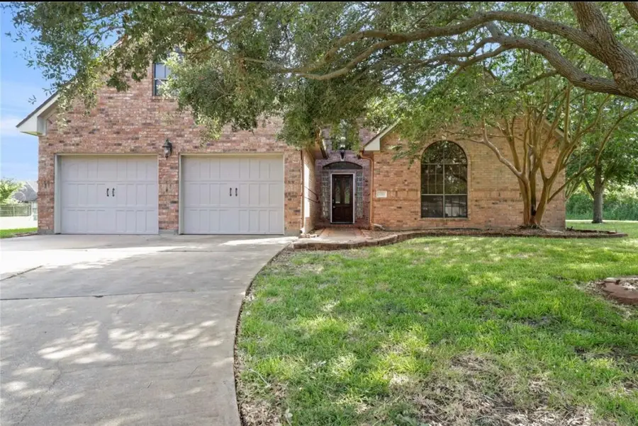 1010 Mockingbird Lane, Richwood, TX 77531 - Image #2
