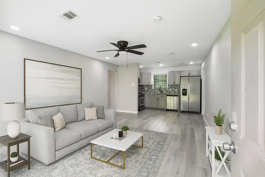 3221 Texas Avenue, Texas City, TX 77590 - Image #3