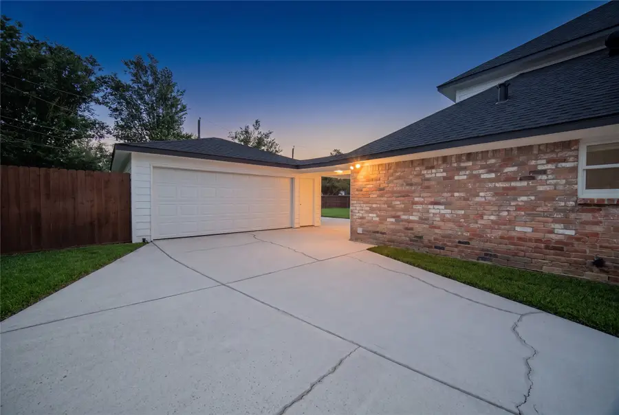 4815 Caris Street, Houston, TX 77091 - #3