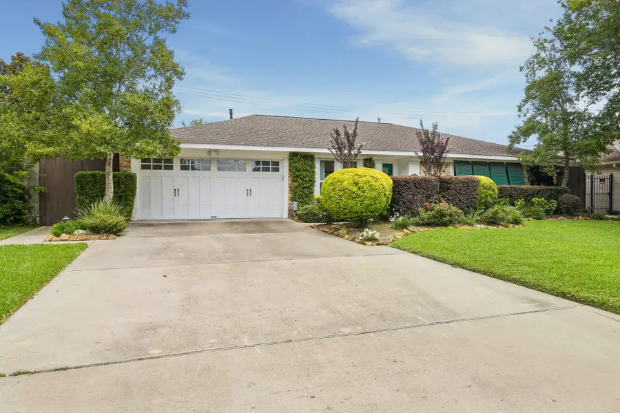 9534 Beverlyhill Street, Houston, TX 77063 - #2