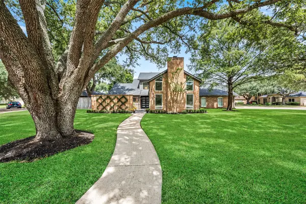 2602 Williams Grant Street, Sugar Land, TX 77479