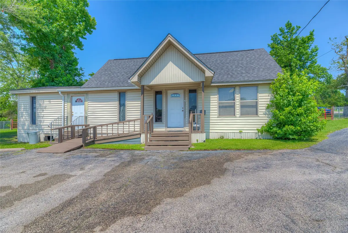 1000 N Fm 356, Onalaska, TX 77360 - Image #1