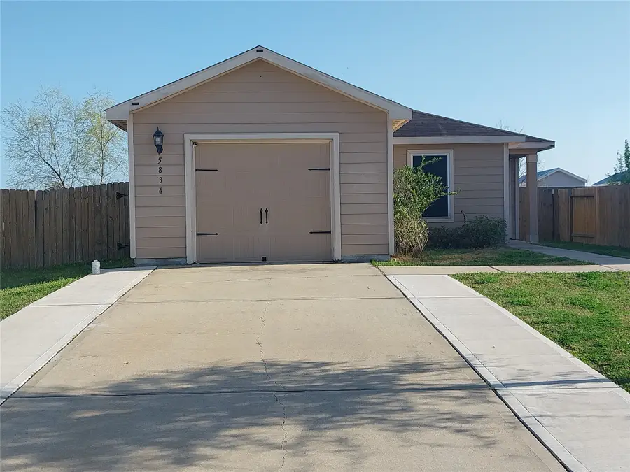 5834 Golden Cove Road, Cove, TX 77523 - #2