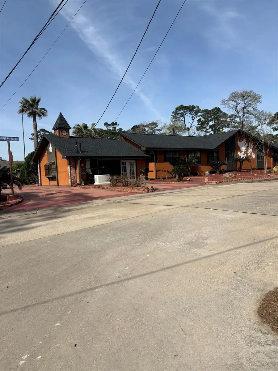 2013 Deats Rd Road, Dickinson, TX 77539 - #2