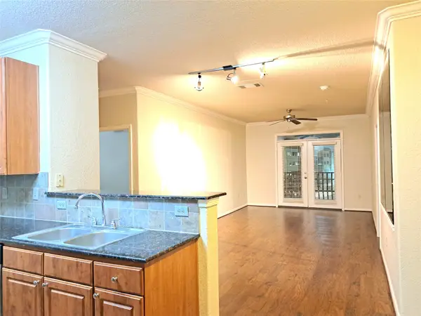 1711 Old Spanish Trail #457, Houston, TX 77054