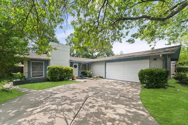 8103 Mobud Drive, Houston, TX 77036