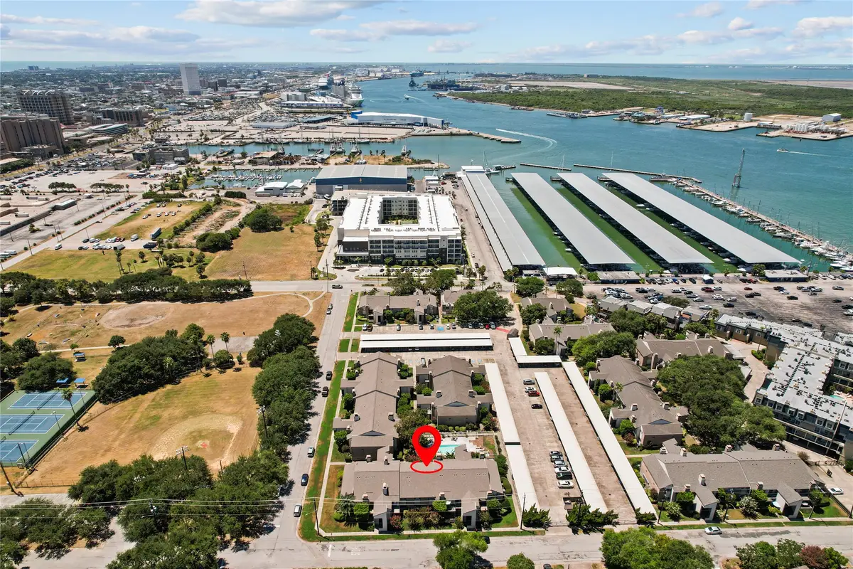 7063 N Holiday Drive, Galveston, TX 77550 - #1