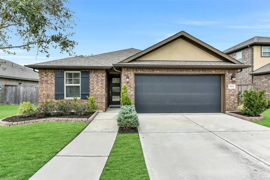 1824 Kingsford Prairie Court, Pearland, TX 77089 - #2