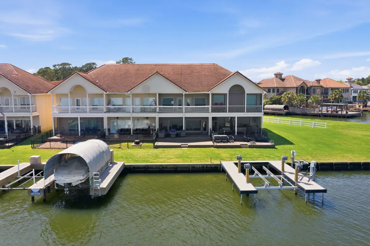 2 Regency Point, Conroe, TX 77356 - #1